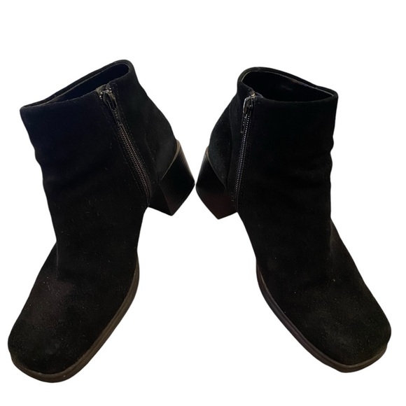 White Mountain Woman 6.5M Black Diamond Leather Block Heels Zip Ankle Bootie - Picture 7 of 10
